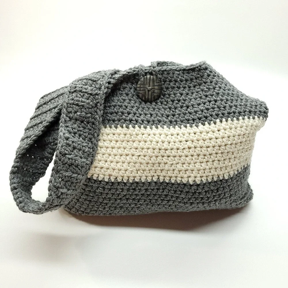 Handmade‎ Crochet Purse Gray Ivory Button Closure Hippie Boho Tote